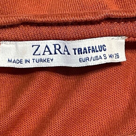 Zara Paisley Print Graphic Tee Rust White Rust Knit Short Sleeve Crewneck S - Picture 4 of 4